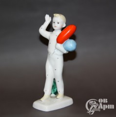 Скульптура "Привет" (Мальчик с шариками)